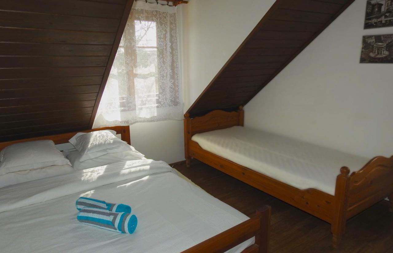 Losinek Country house